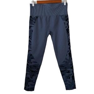 ZYIA Active High Rise Seamless Camo Leggings Size L